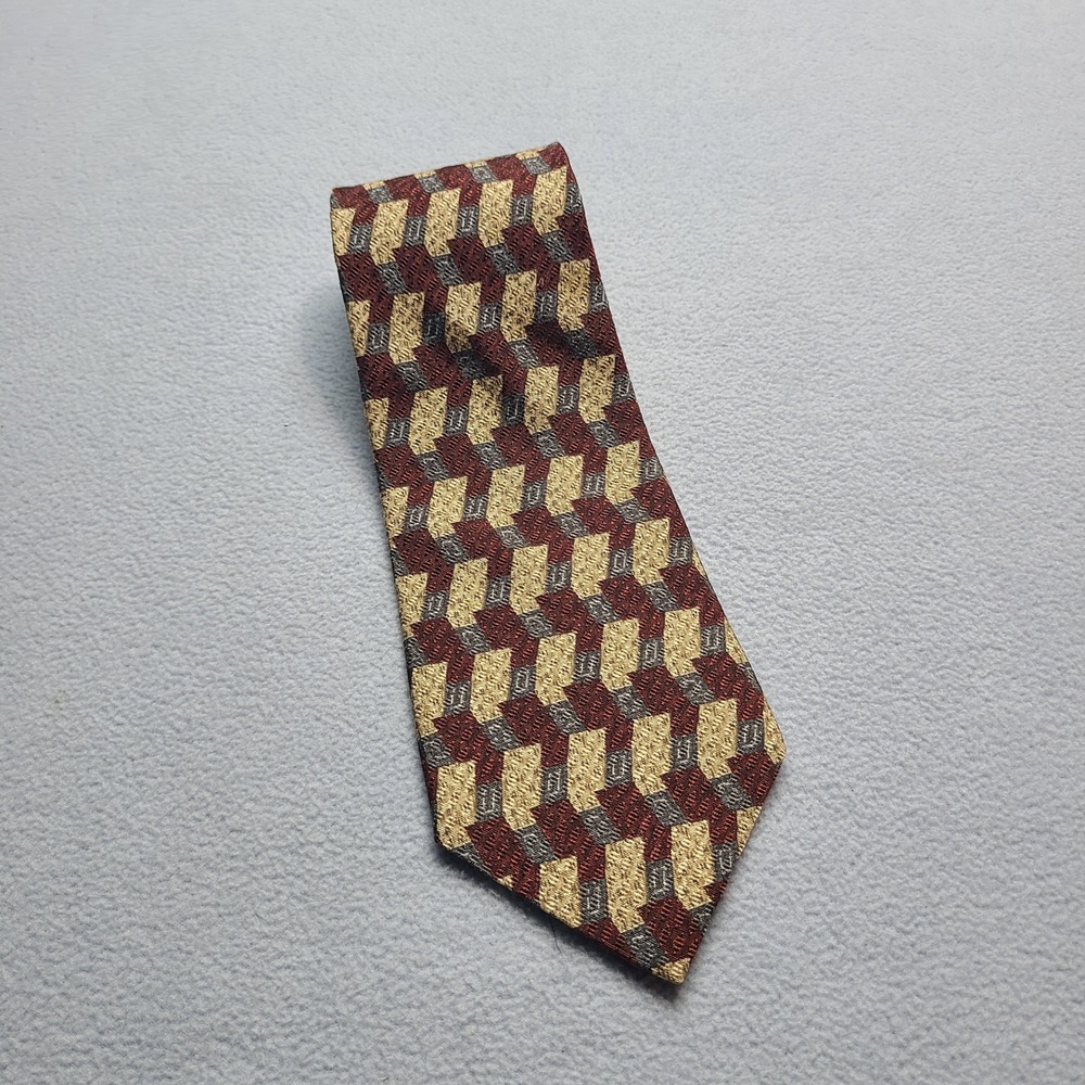 Guess Necktie Mens OS Burgundy Gold Excellent Silk Geometric American Classics